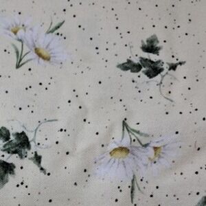 Maywood Studio Bramble‎ Patch Daisy Fabric 2 Yards x 44" Quilting Sewing
